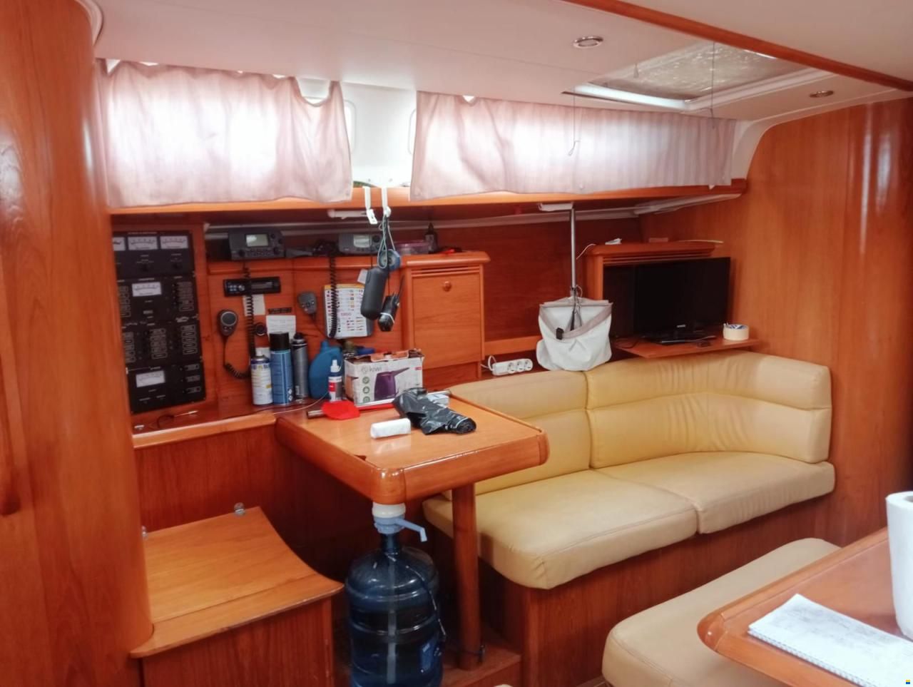 Jeanneau Sun Odyssey 43