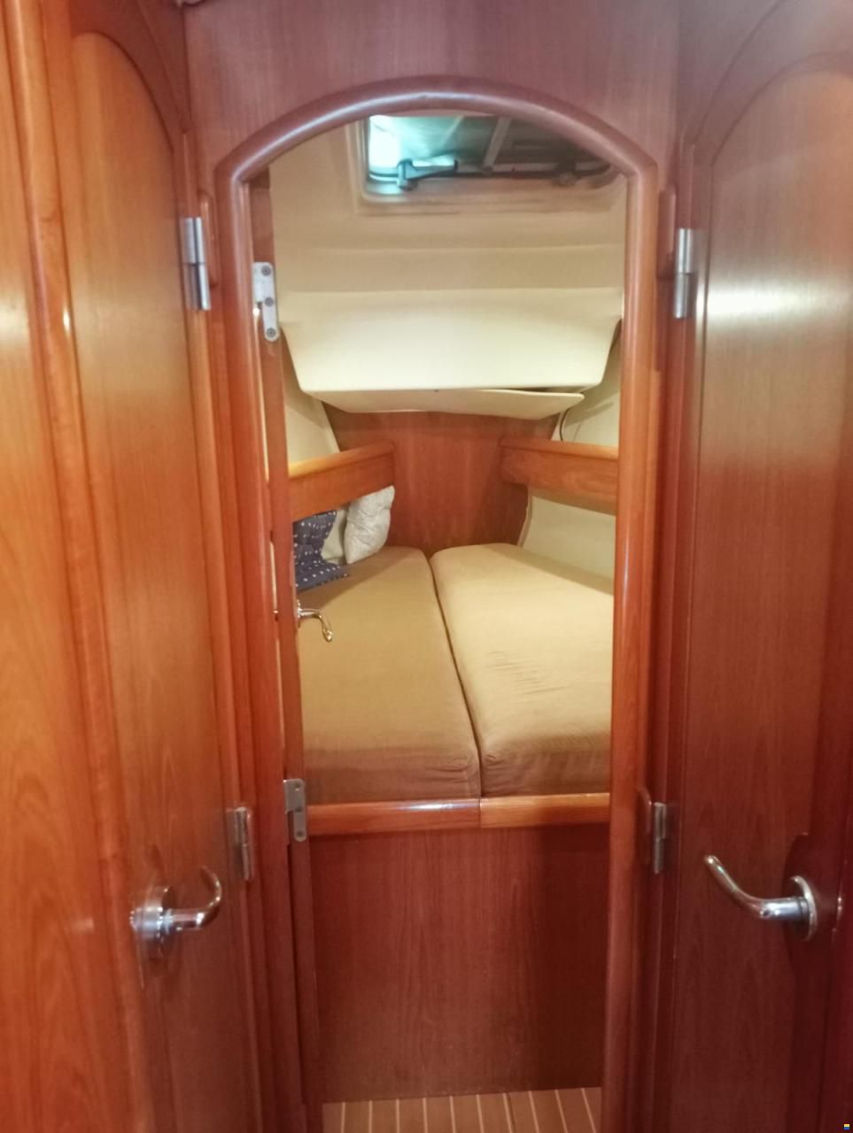 Jeanneau Sun Odyssey 43