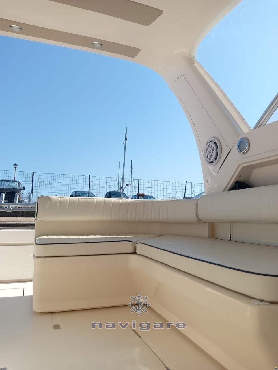 Cayman 30 WA