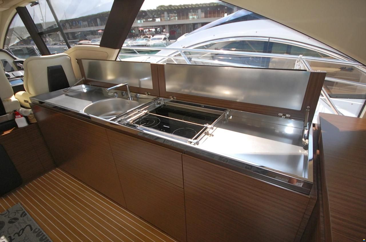 Azimut 55S