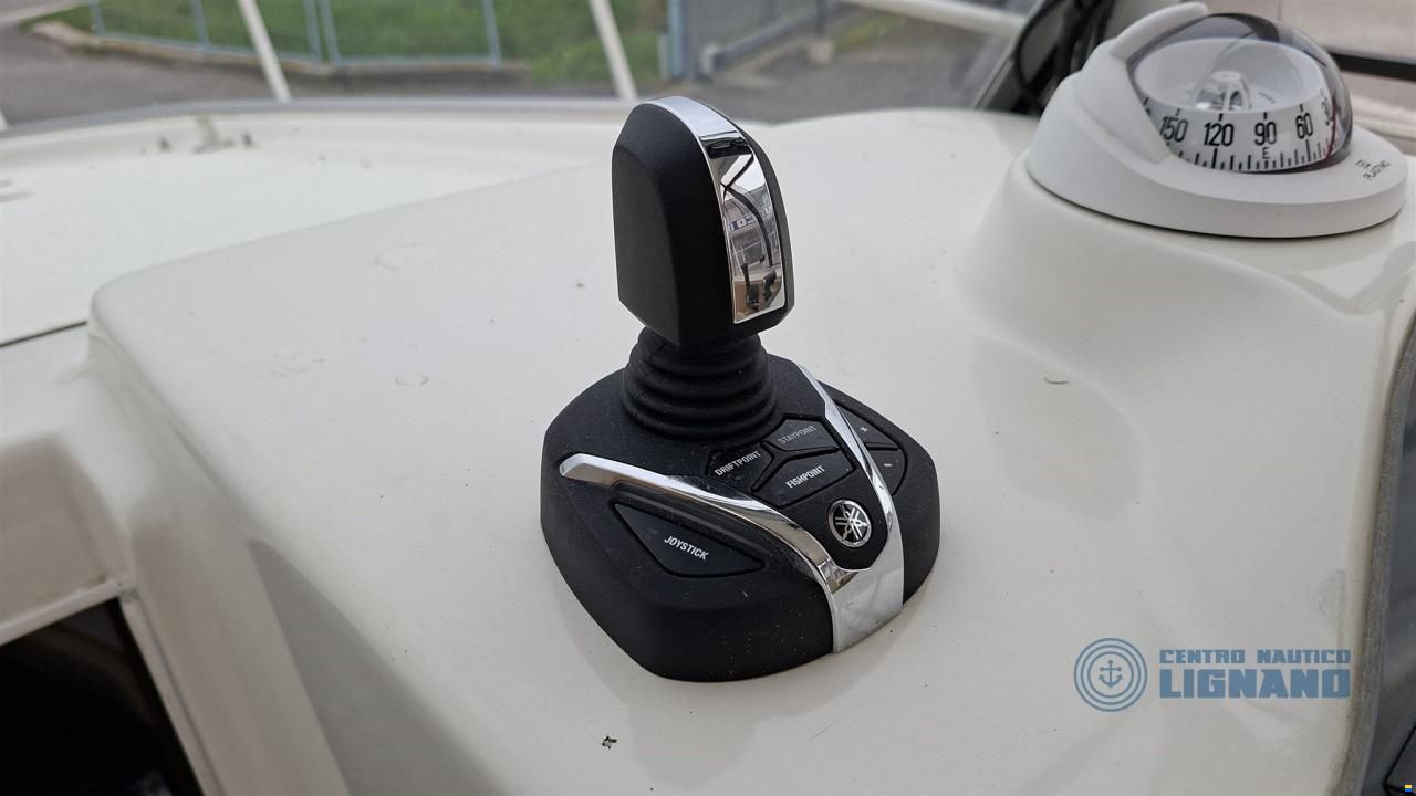 Saver 22 CABIN FISHER