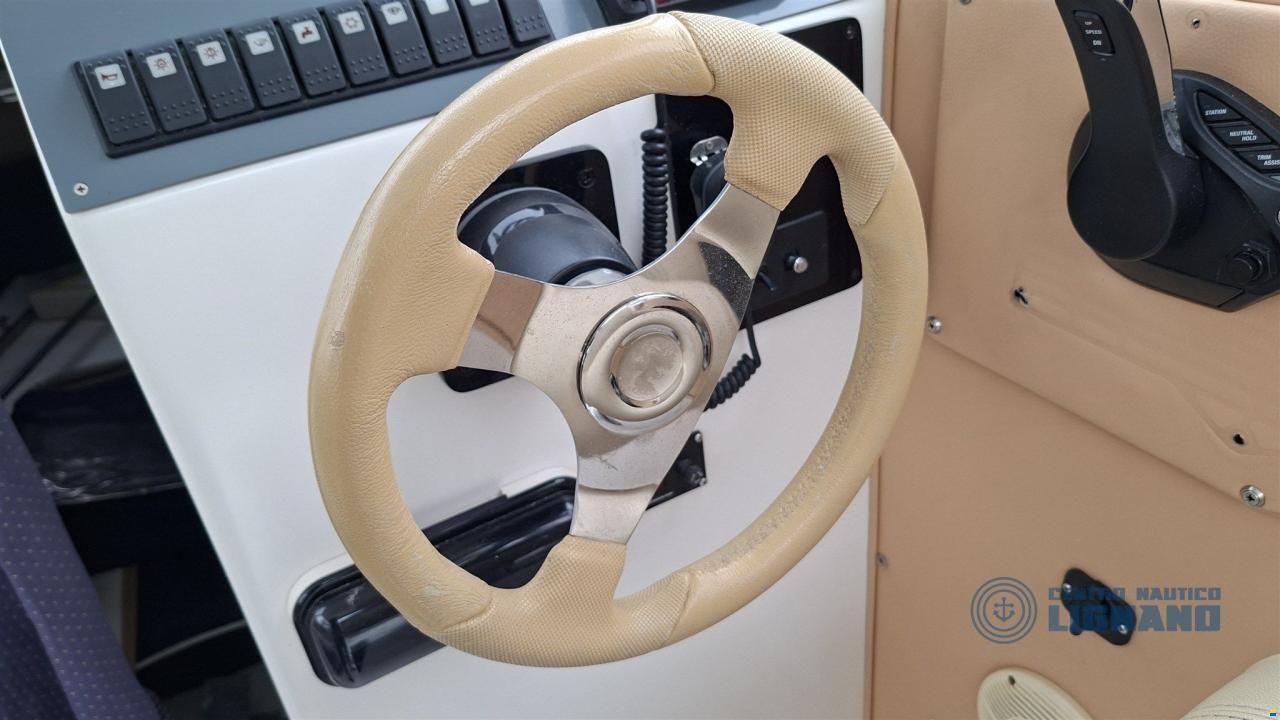 Saver 22 CABIN FISHER