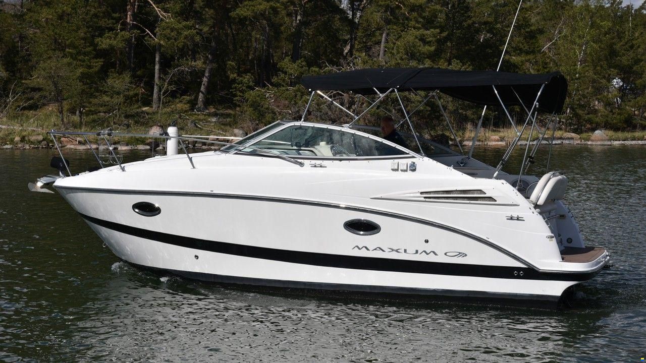 Maxum 2500 SE