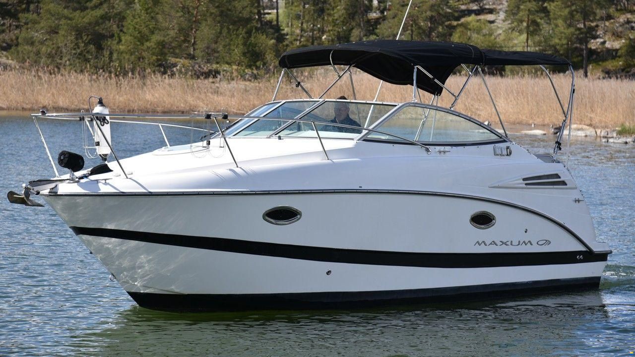 Maxum 2500 SE