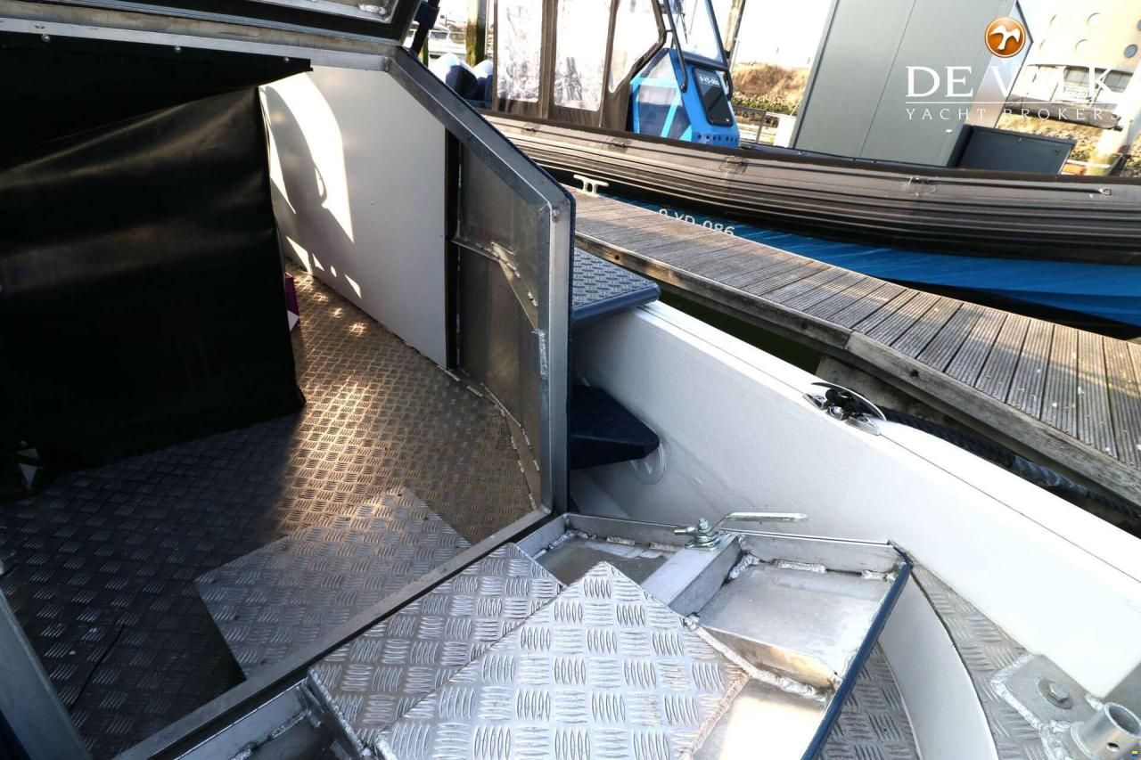 Blue Spirit 10.00 cabin