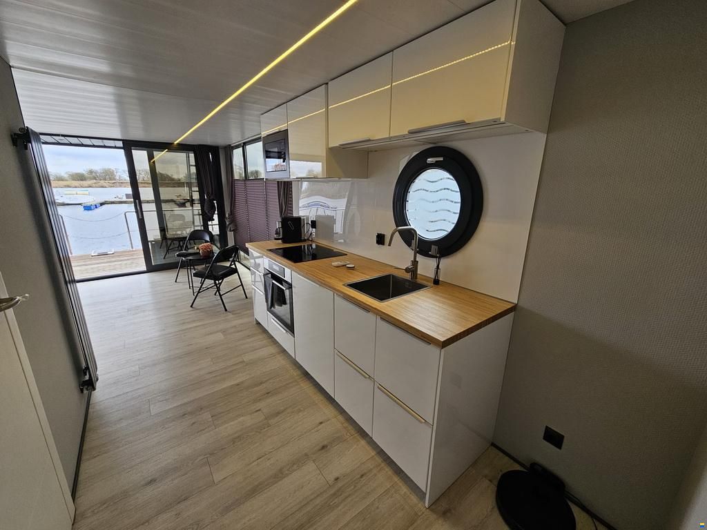 La Mare APART XXL
