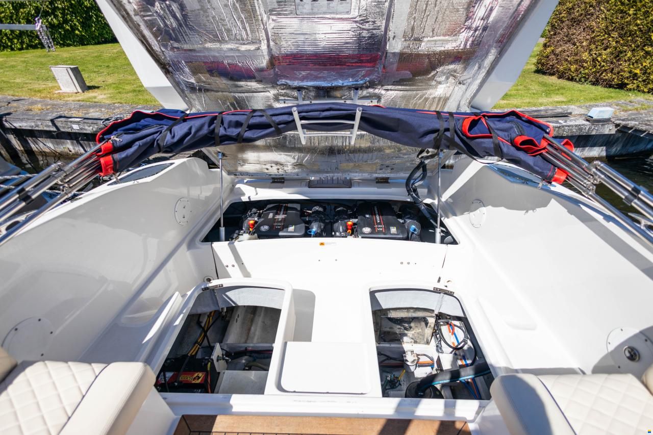 Chris Craft 36 Corsair Heritage Edition
