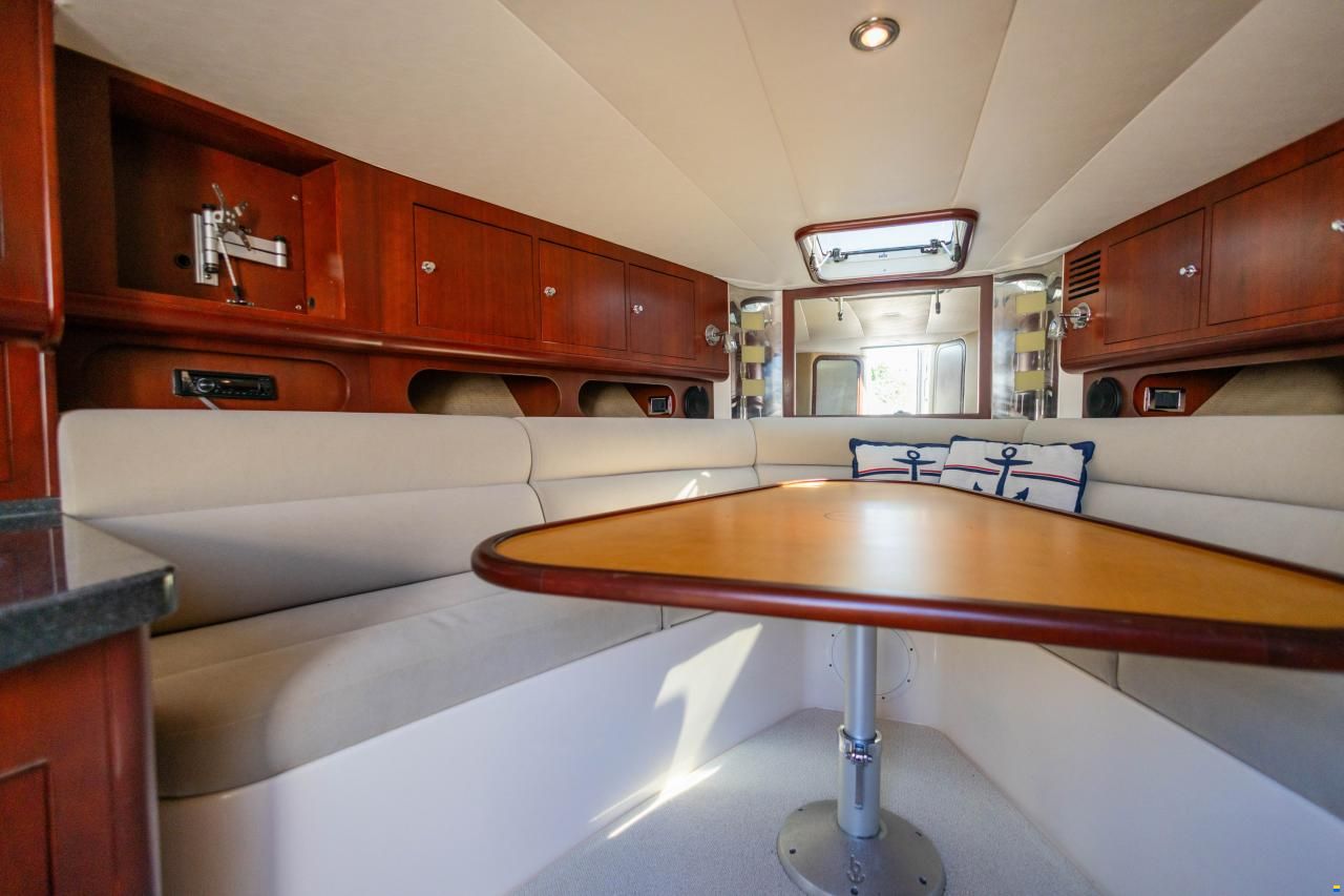 Chris Craft 36 Corsair Heritage Edition