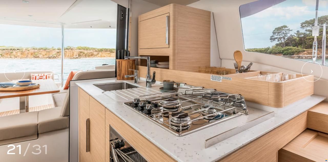 Fountaine Pajot 41 Quatuor