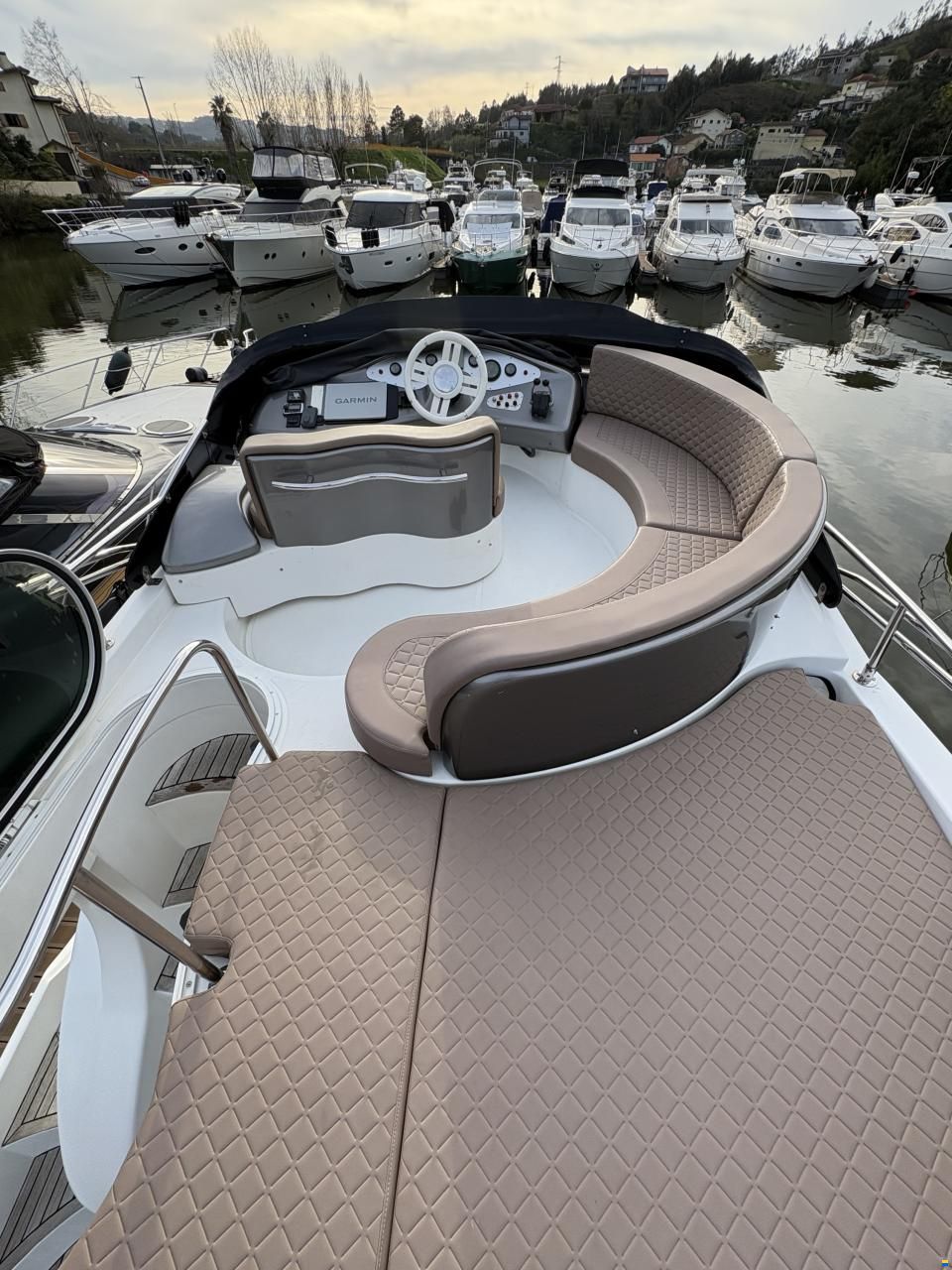Azimut 42
