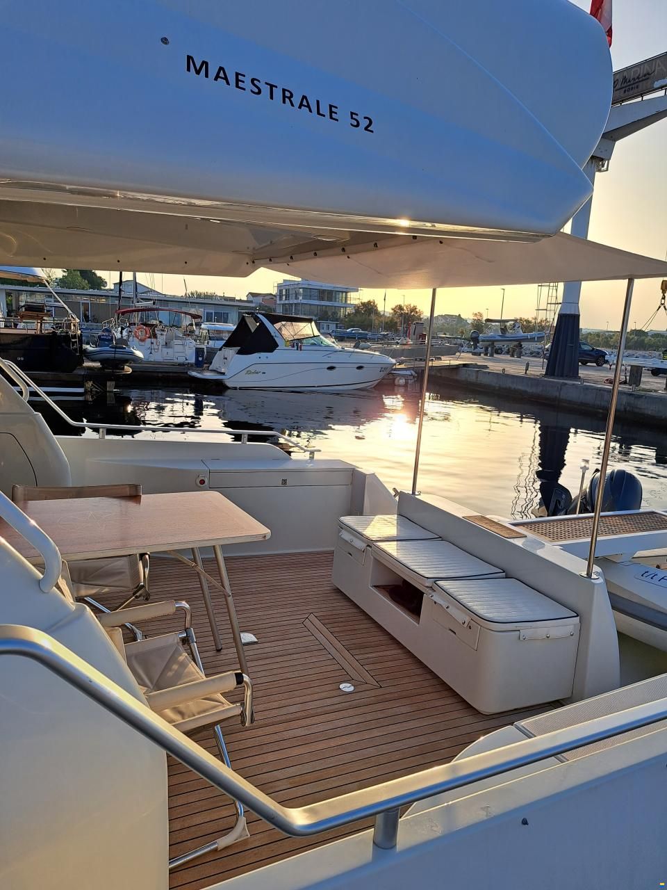 Raffaelli Maestrale 52