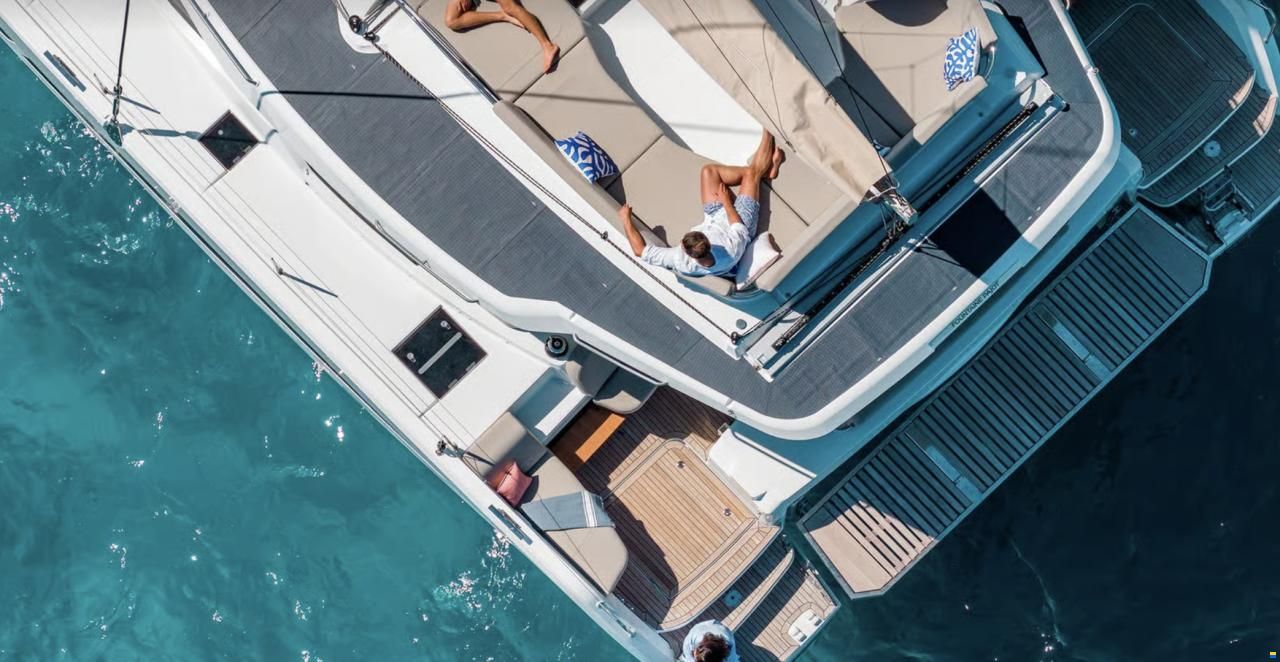Fountaine Pajot 44