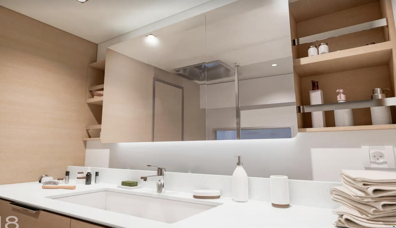 Fountaine Pajot 48