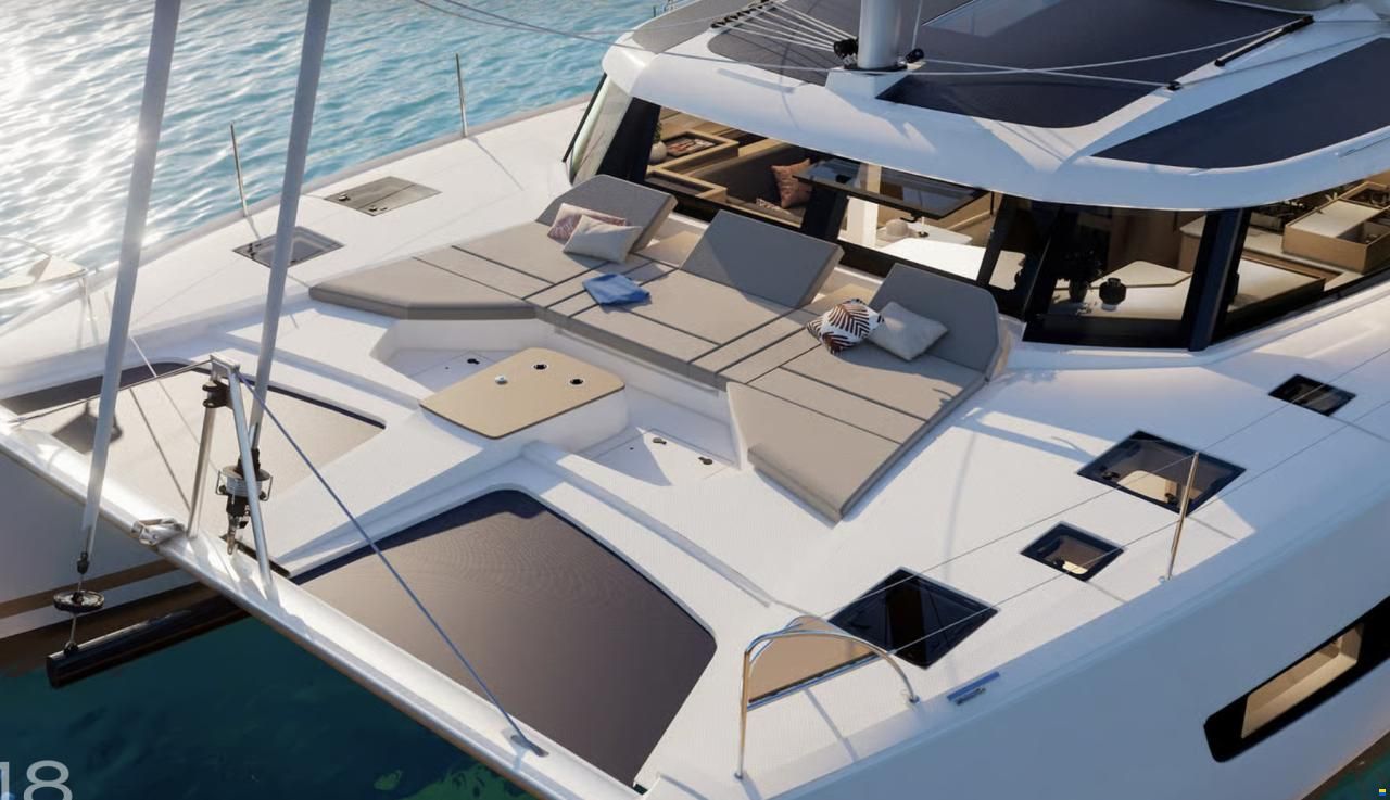 Fountaine Pajot 48