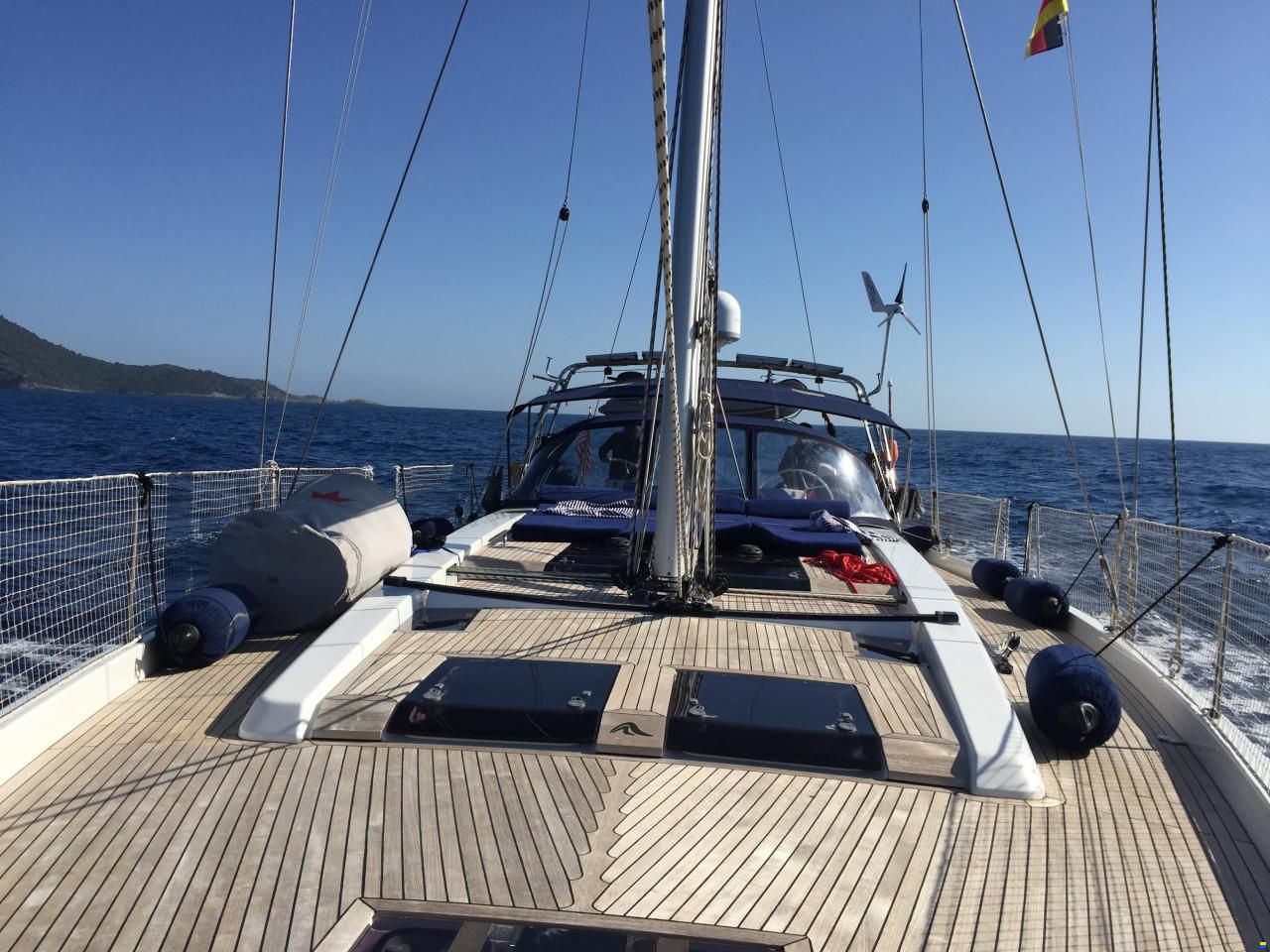 Hanse 575