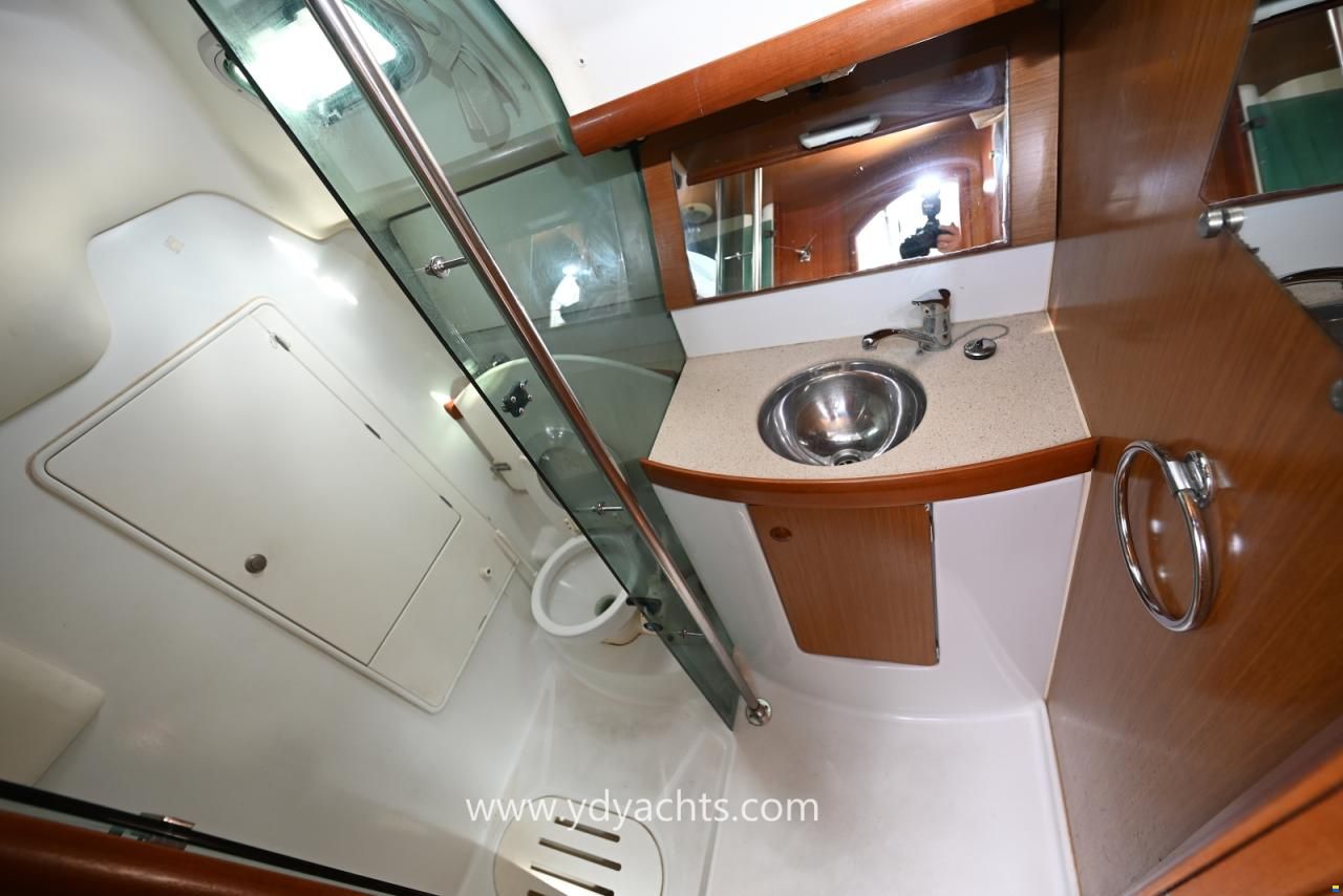 Jeanneau Sun Odyssey 37