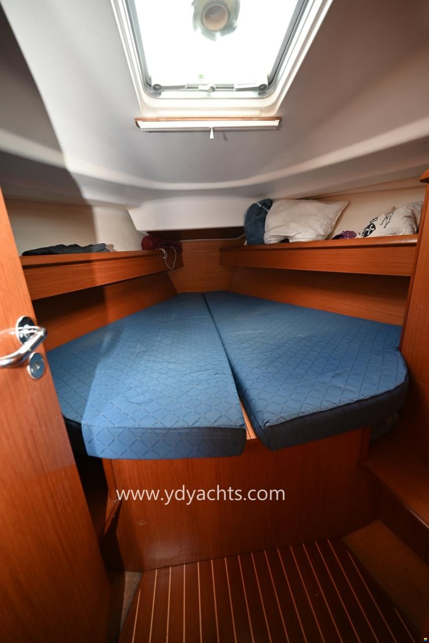Jeanneau Sun Odyssey 37