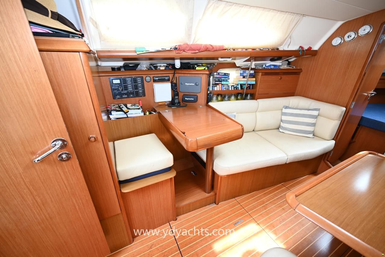 Jeanneau Sun Odyssey 37