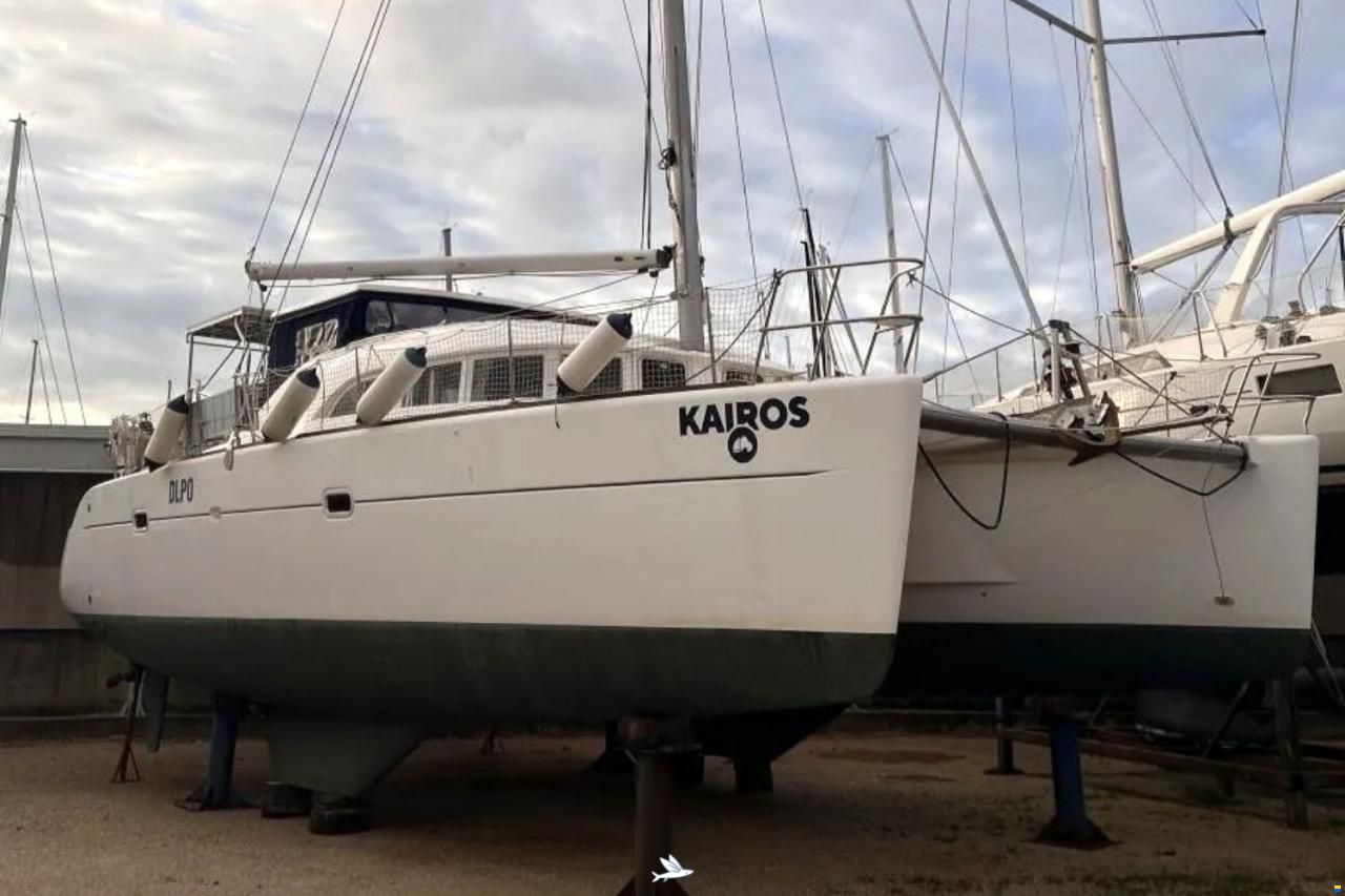 CNB Lagoon 380