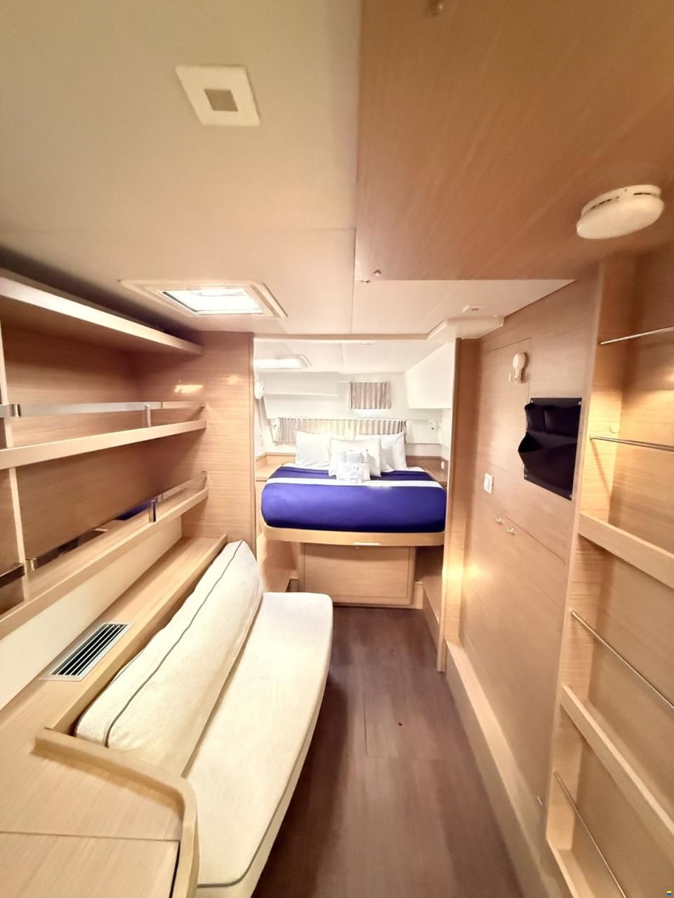 Lagoon 42 Millenium