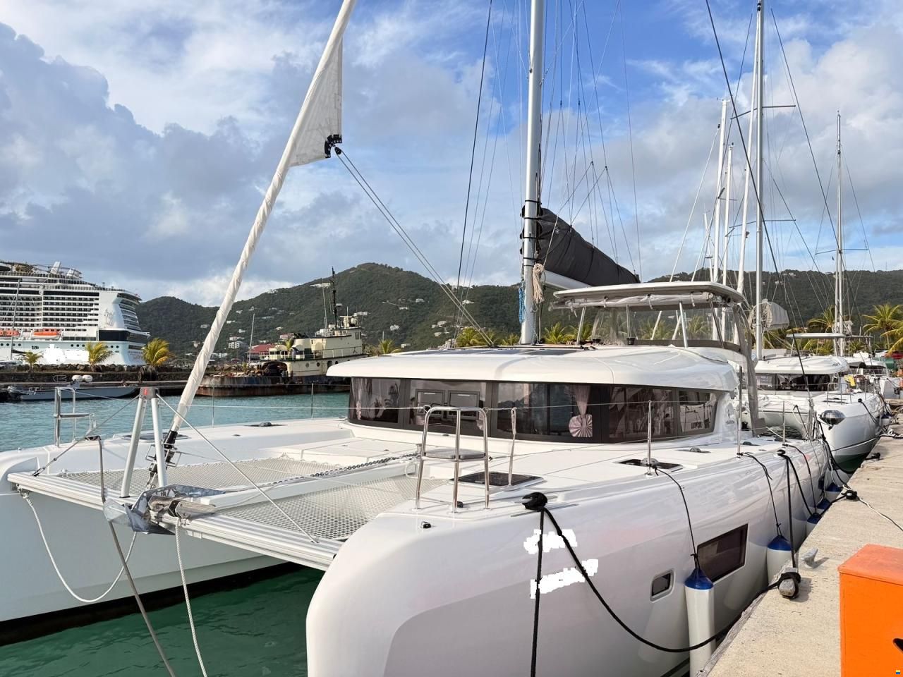 Lagoon 42 Millenium