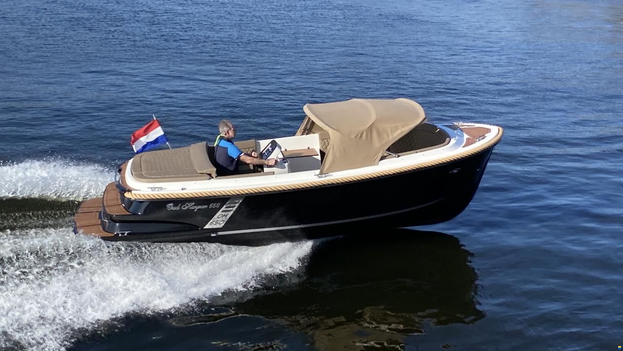 Oud Huijzer 650 Tender
