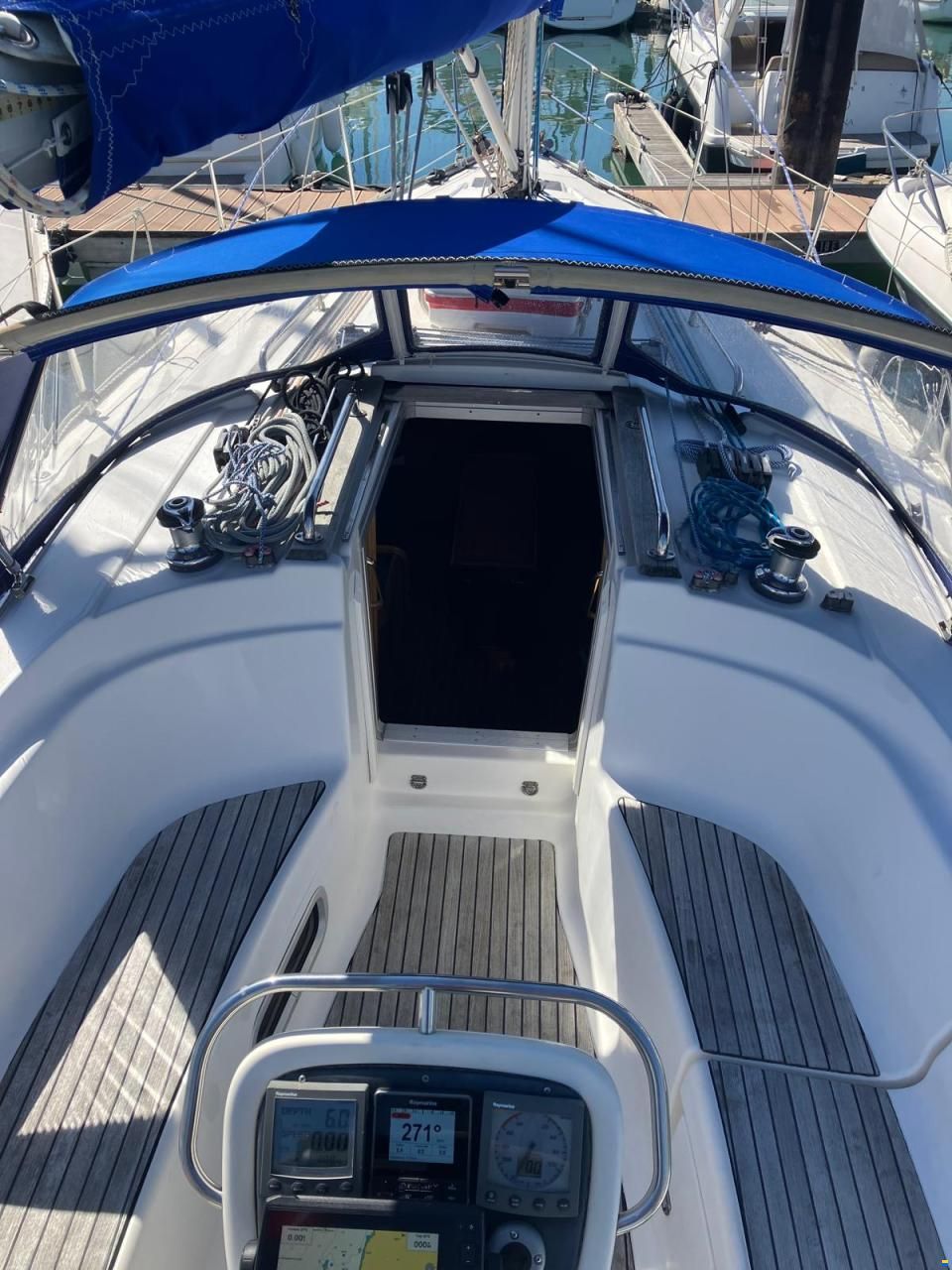 Bavaria 32
