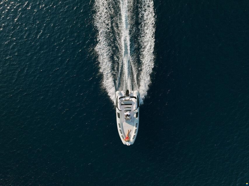 Ranieri GOMMONE RANIERI CAYMAN 19 ESPOSITIVO 202