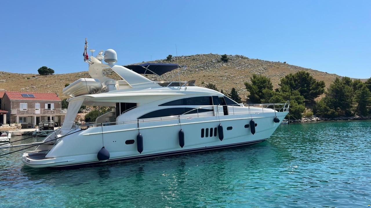 Princess 67