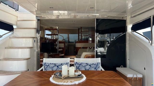 Princess 67