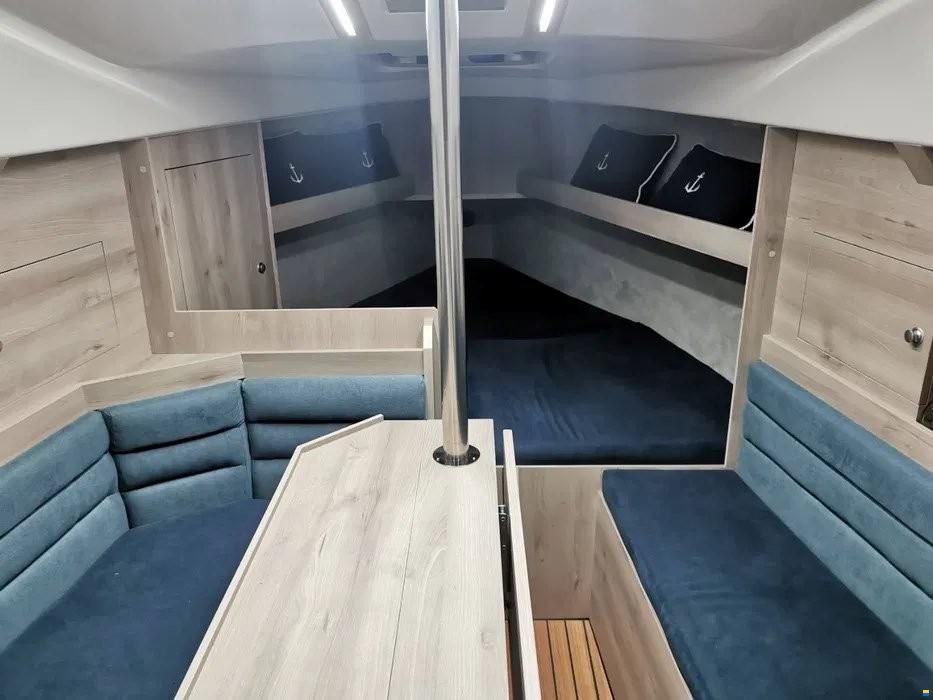 PHOBOS 24.5 Schwertboot