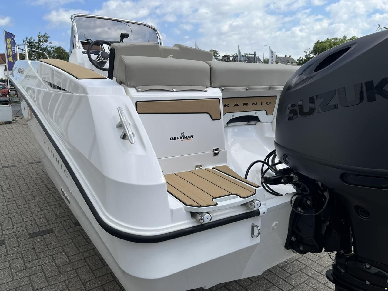 Karnic 1851 MKll Open