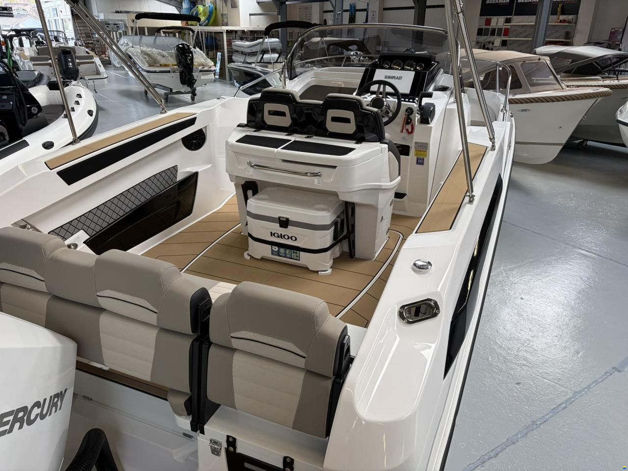Karnic SL742 Sundeck