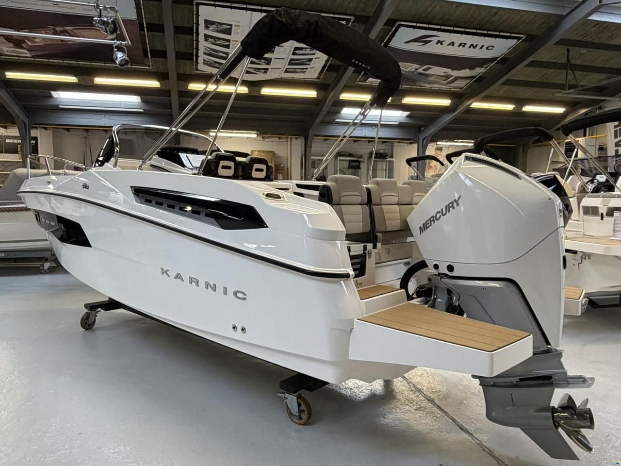 Karnic SL742 Sundeck
