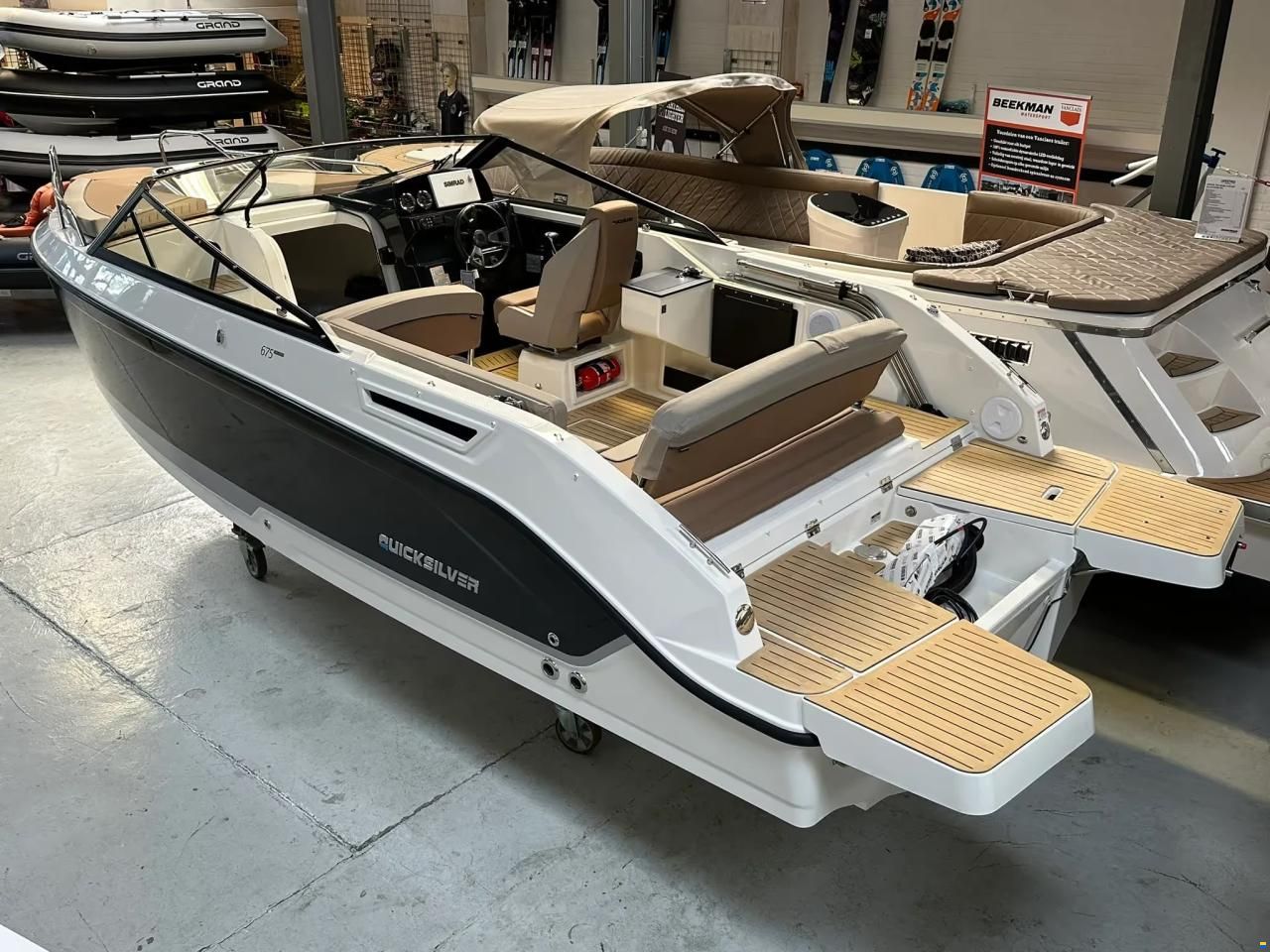 Quicksilver 675 Cruiser