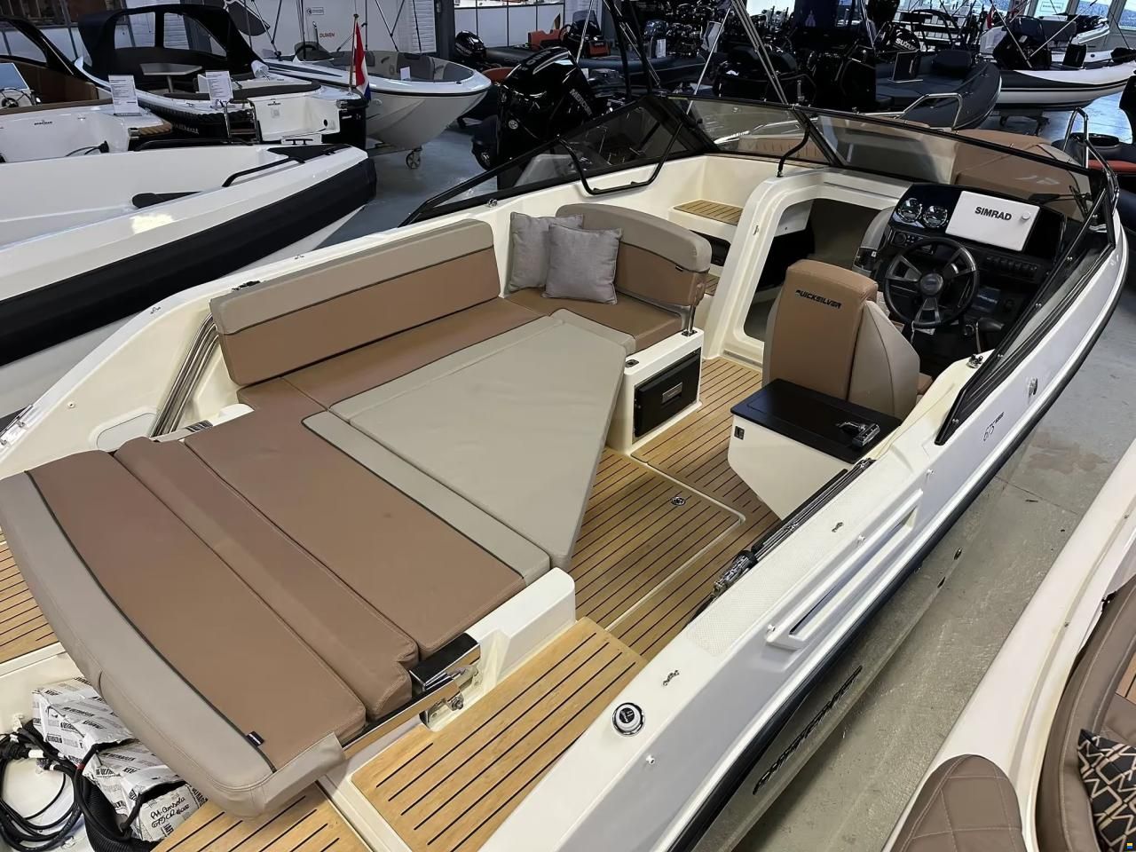 Quicksilver 675 Cruiser