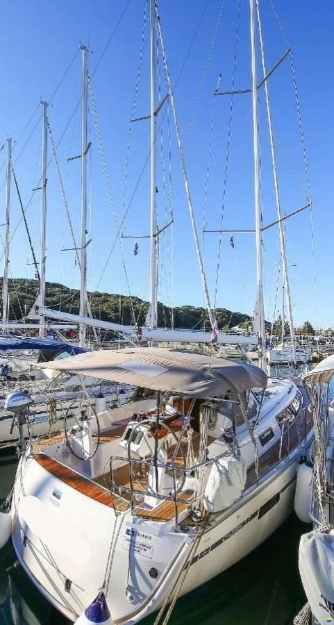 Bavaria 37 Cruiser NEW ENGINE