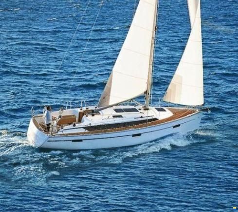 Bavaria 37 Cruiser NEW ENGINE, A/C