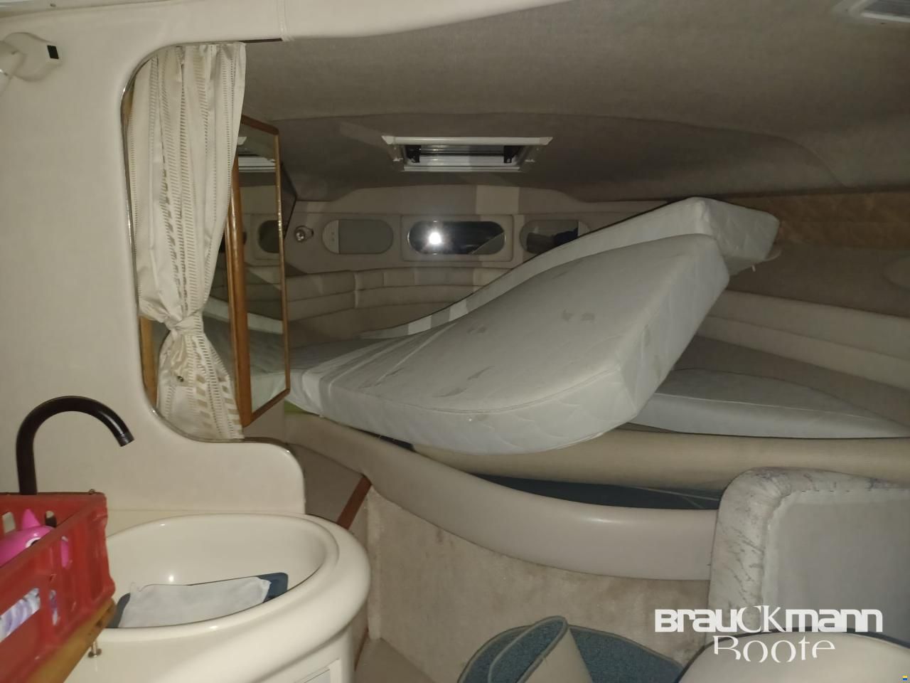 Sea Ray 330 Sundancer