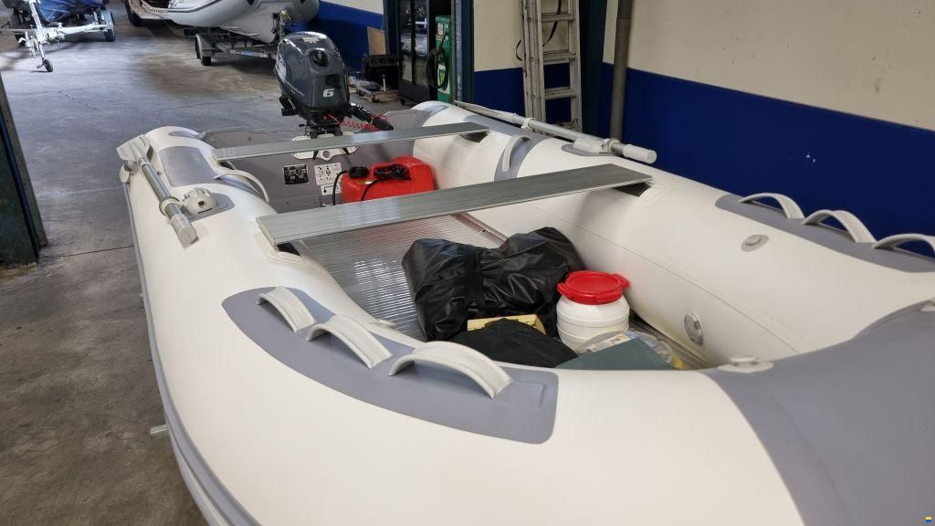 Zodiac Cadet 350ALU met Yamaha F6 en trailer (z