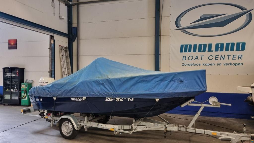 Rascala FM 15 met 40pk 4-takt EFI en trailer (z&eacute;