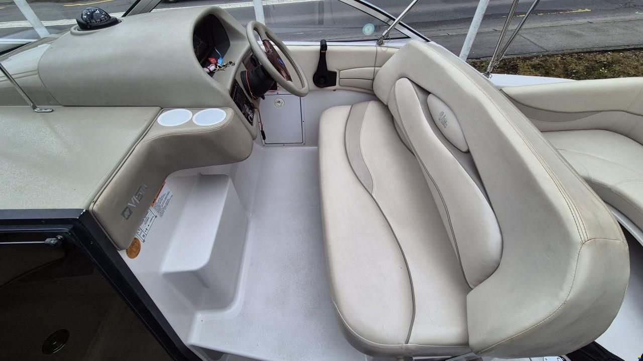 Four Winns 238 Vista