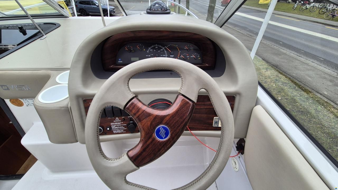 Four Winns 238 Vista