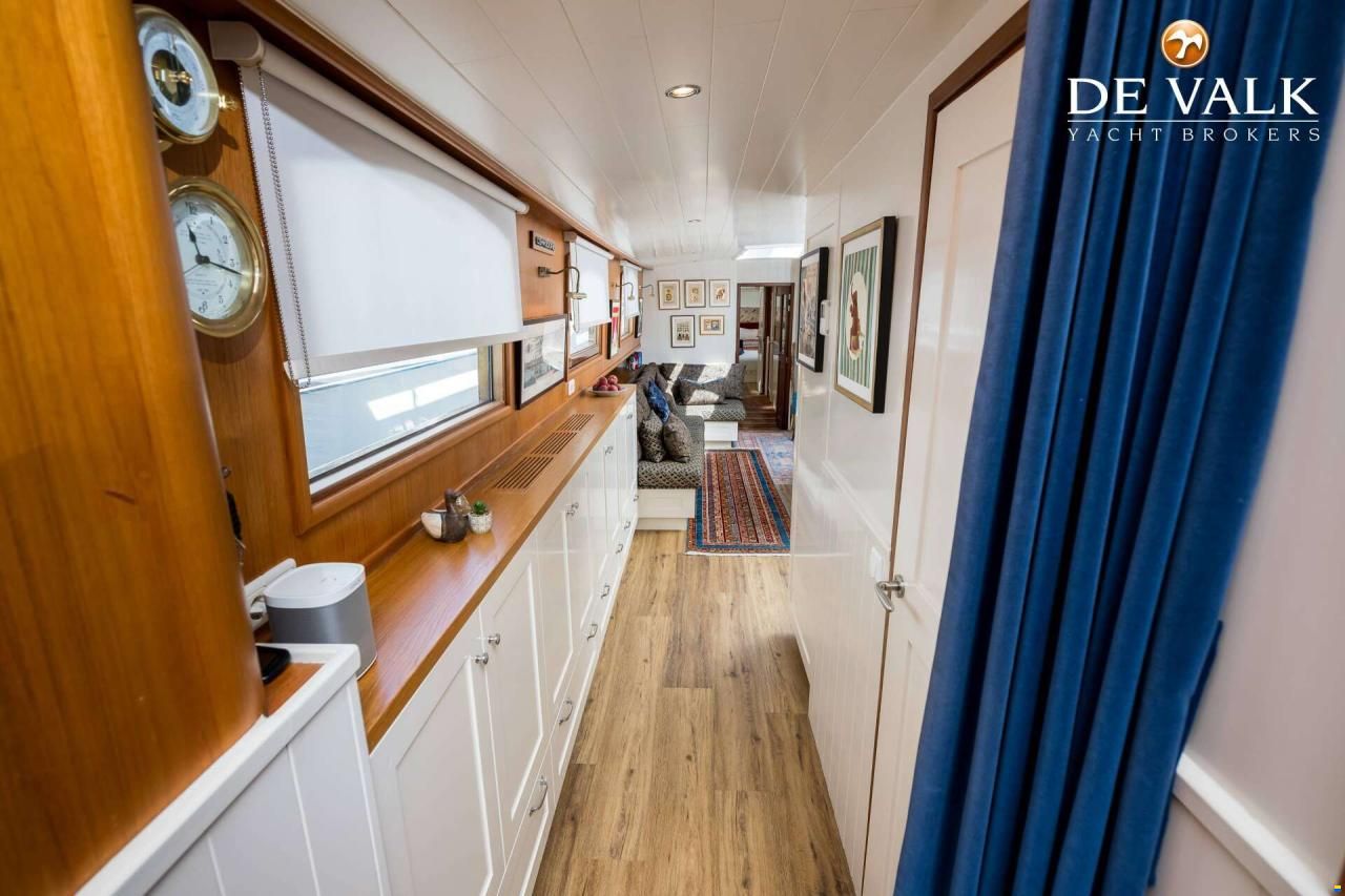 Luxe motor 28M