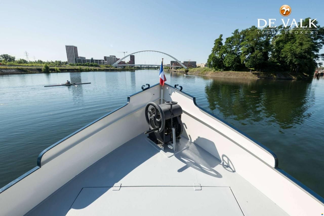 Luxe motor 28M