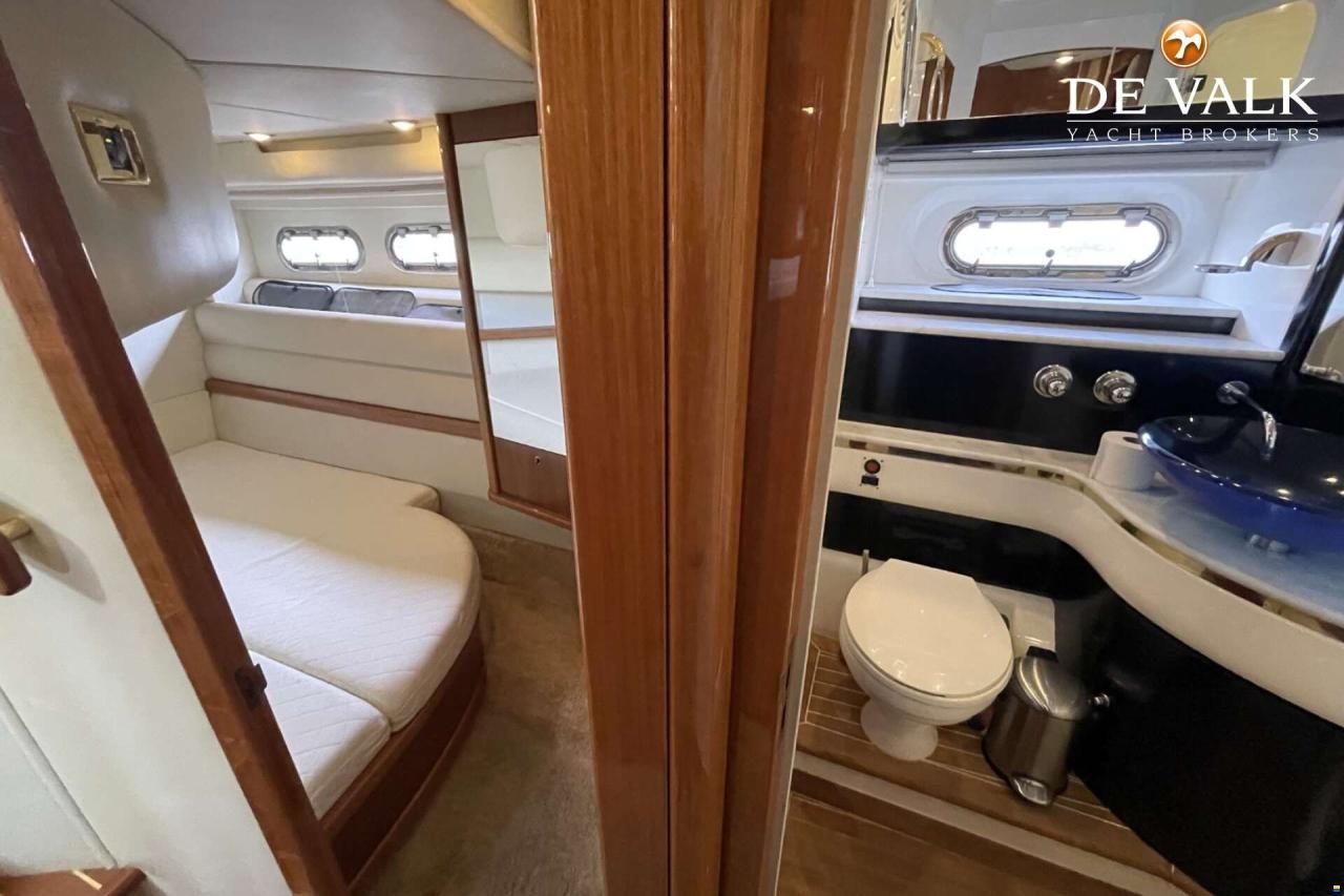 Sealine T51 Motor Yacht