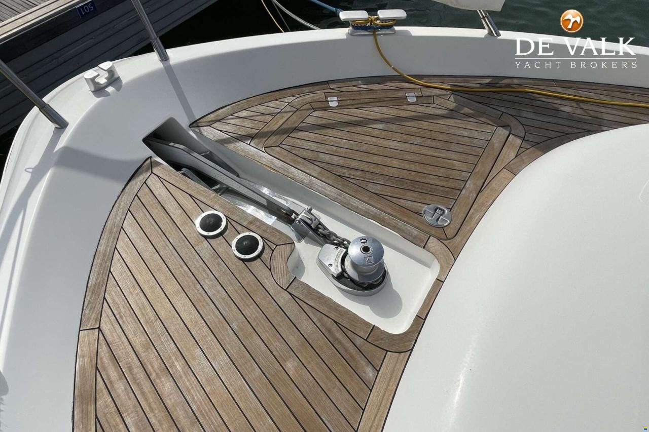 Sealine T51 Motor Yacht
