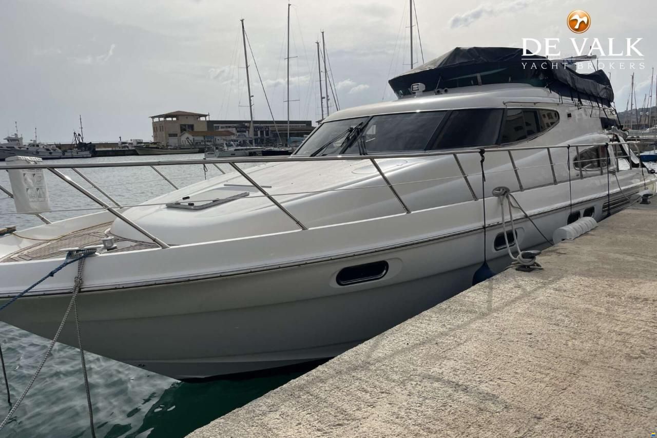 Sealine T51 Motor Yacht