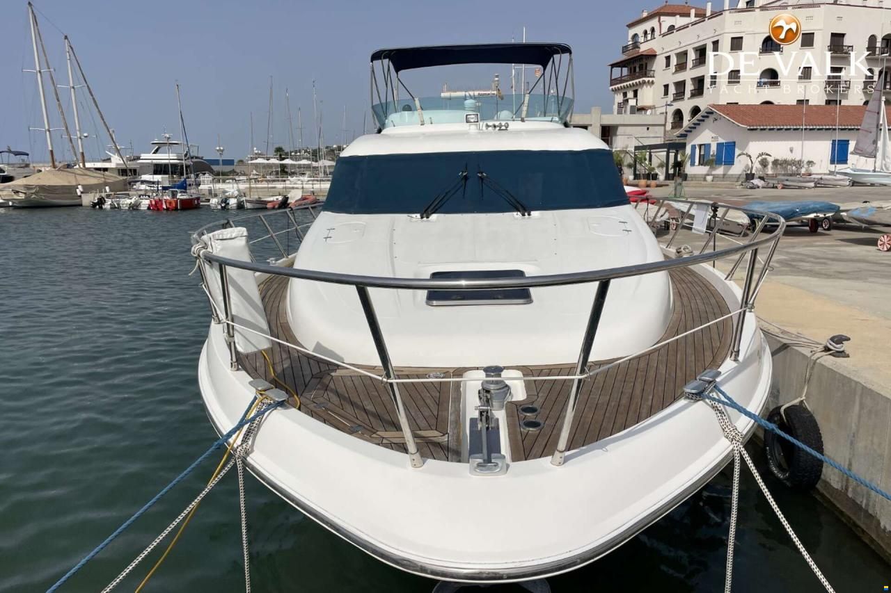 Sealine T51 Motor Yacht