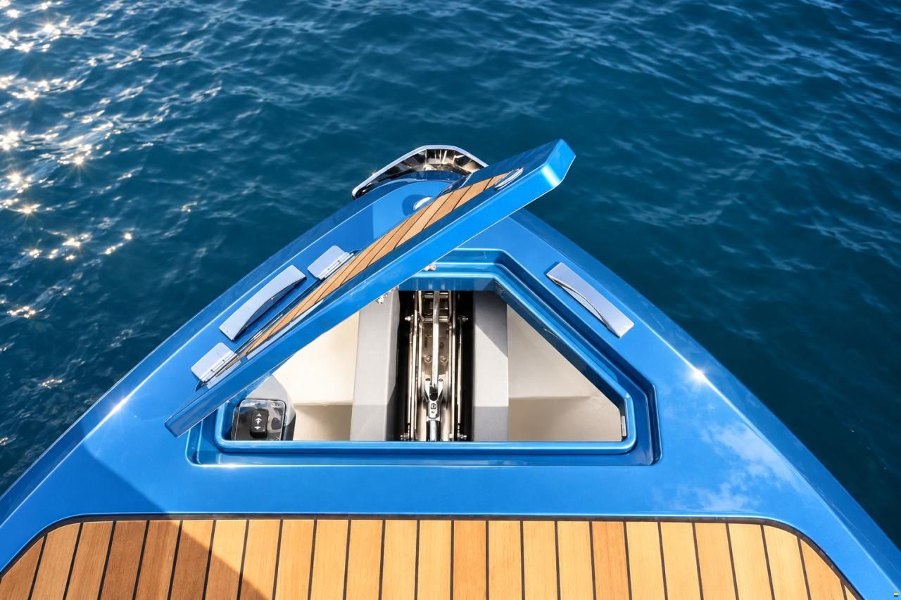 Ganz Boats Ovation 7X Cruiser